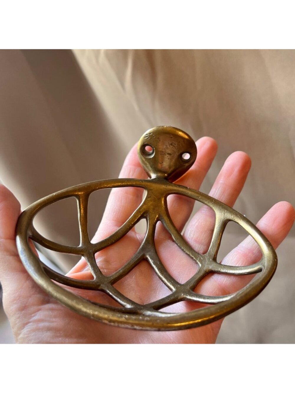 Victorian Style Brass Wall Mount Soap Holder 4.75" W  4.25" From Wall Kitchen - Picture 2 of 8